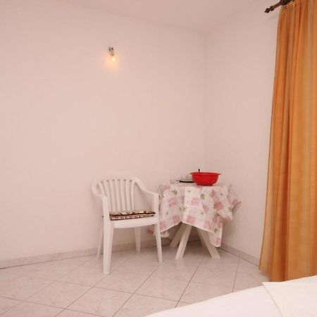 Apartments By The Sea Podaca, Makarska - 6745 Екстериор снимка