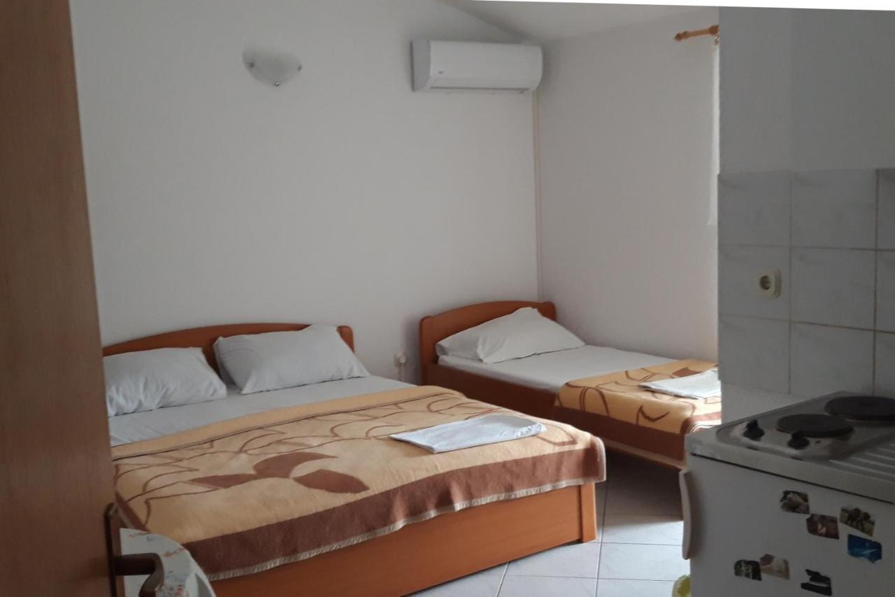 Apartments By The Sea Podaca, Makarska - 6745 Екстериор снимка