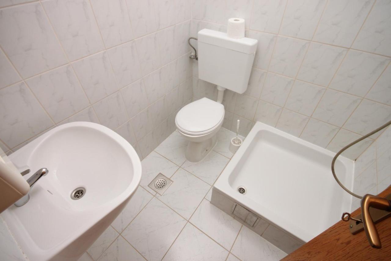 Apartments By The Sea Podaca, Makarska - 6745 Екстериор снимка
