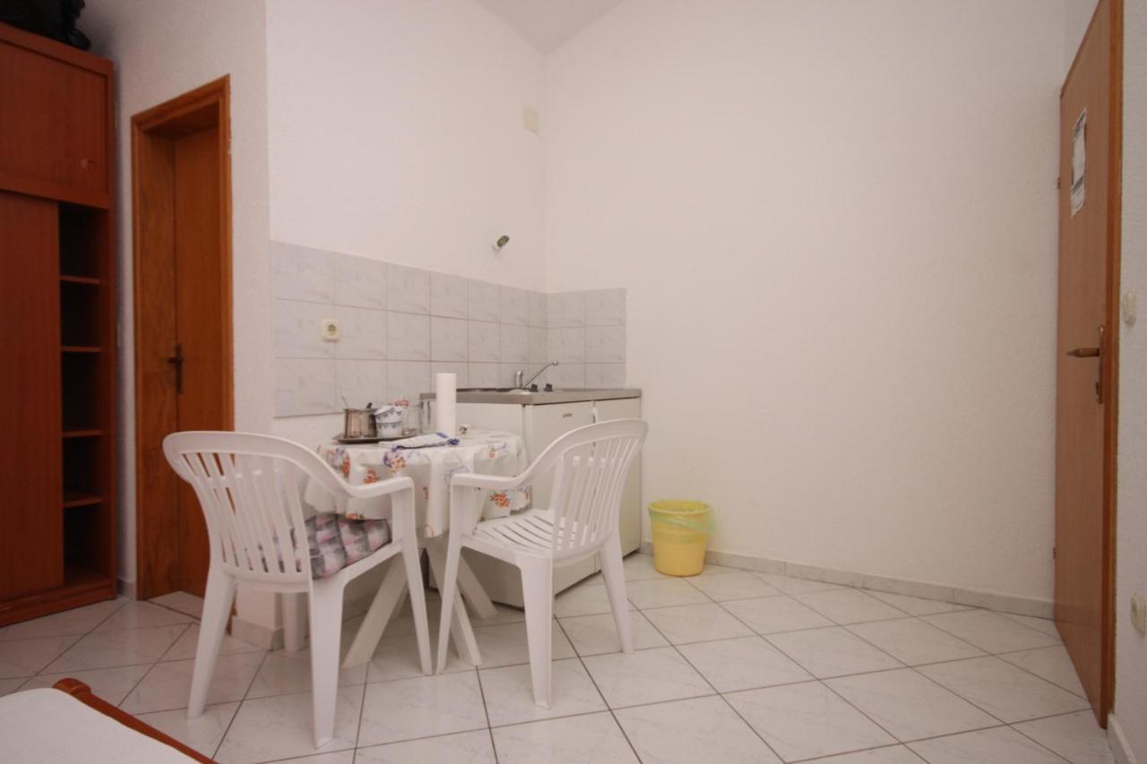 Apartments By The Sea Podaca, Makarska - 6745 Екстериор снимка